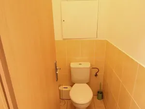 Pronájem bytu 1+kk, Praha - Kunratice, Pod Haltýřem, 29 m2