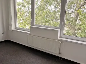 Pronájem kanceláře, Pardubice, Milheimova, 141 m2