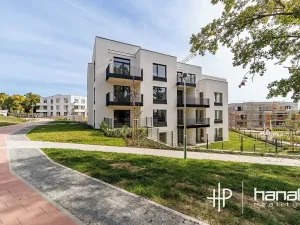 Pronájem bytu 2+kk, Olomouc, Milana Ticháka, 56 m2