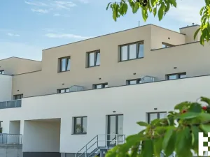 Prodej - jiné, Praha - Satalice, 14 m2