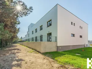 Prodej bytu 2+kk, Praha - Satalice, Za Novákovou zahradou, 36 m2