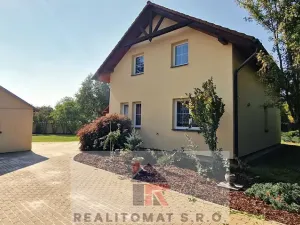 Pronájem rodinného domu, Šestajovice, Ve Skále, 160 m2
