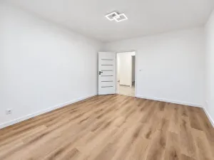 Pronájem bytu 3+1, Praha - Letňany, Tupolevova, 72 m2