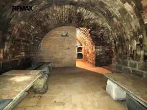 Prodej vinného sklepa, Dambořice, 86 m2