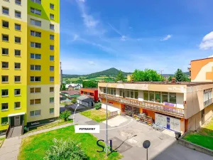 Pronájem bytu 3+1, Děčín, Čsl. partyzánů, 75 m2