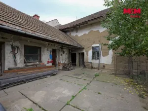 Prodej rodinného domu, Záříčí, 850 m2