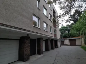 Pronájem bytu 1+1, Praha - Braník, Nad křížkem, 40 m2