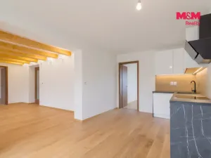 Prodej bytu 4+kk, Praha - Suchdol, V ořeší, 95 m2