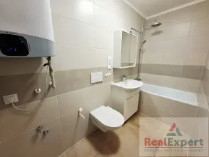 Pronájem bytu 1+kk, Praha - Vinohrady, Máchova, 20 m2
