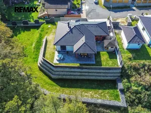 Prodej rodinného domu, Pomezí nad Ohří, 97 m2