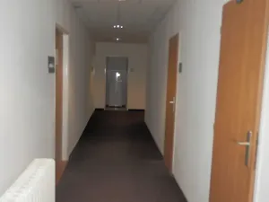 Pronájem kanceláře, Hradec Králové, Československé armády, 34 m2