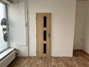 Pronájem obchodního prostoru, Děčín, Prokopa Holého, 72 m2
