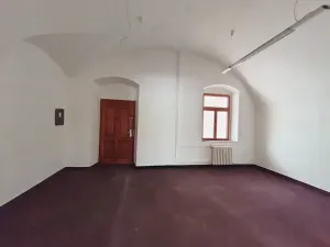 Pronájem obchodního prostoru, Hradec Králové, Československé armády, 52 m2