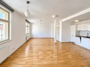 Pronájem bytu 2+kk, Praha - Nové Město, Mlynářská, 72 m2