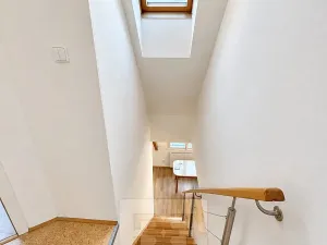 Pronájem bytu 4+kk, Praha - Vokovice, Na rozdílu, 99 m2