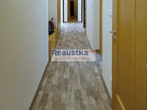 Pronájem bytu 3+1, Plzeň, Pod Záhorskem, 77 m2