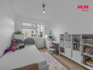 Prodej bytu 4+kk, Praha - Uhříněves, Jindřicha Bubeníčka, 76 m2