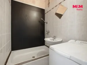 Prodej bytu 2+kk, Rakovník - Rakovník II, V Lukách, 40 m2