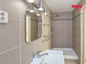 Prodej bytu 1+1, Karlovy Vary, Západní, 41 m2