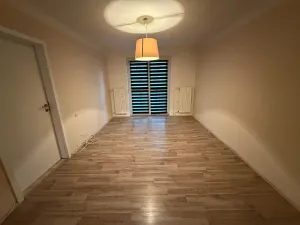 Prodej bytu 2+1, Ostrava, Stavbařů, 52 m2