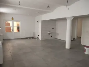 Pronájem komerční nemovitosti, Olomouc, Horní náměstí, 100 m2