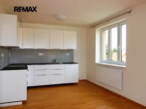 Prodej bytu 4+kk, Jeneč, Lidická, 102 m2