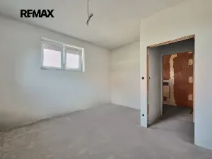 Prodej bytu 3+kk, Praha - Zbraslav, Lesáků, 74 m2