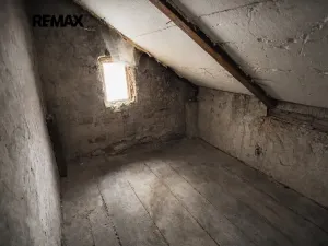 Prodej rodinného domu, Mikulášovice, 160 m2