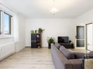 Prodej vícegeneračního domu, Praha - Liboc, Hostouňská, 278 m2