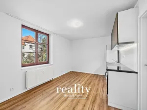 Pronájem bytu 2+kk, Znojmo, Dolní Česká, 50 m2