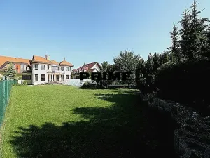 Pronájem kanceláře, Praha, Na cípu, 440 m2