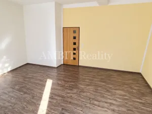 Pronájem kanceláře, Praha - Řepy, Žalanského, 80 m2