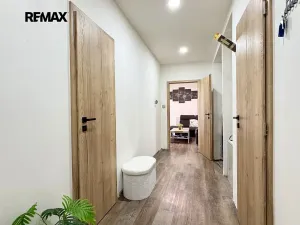 Prodej bytu 3+kk, Ostroměř, Školní, 82 m2
