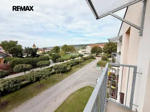 Prodej bytu 3+kk, Ostroměř, Školní, 82 m2