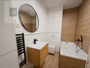Prodej bytu 3+kk, České Budějovice, Čakovská, 84 m2