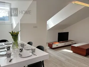Pronájem bytu 2+kk, Karlovy Vary, 86 m2