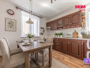 Prodej rodinného domu, Semice, 135 m2