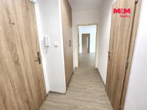 Prodej bytu 2+1, Louny, Tyršovo nám., 54 m2