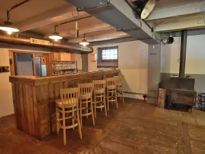 Pronájem restaurace, Čisovice, 181 m2