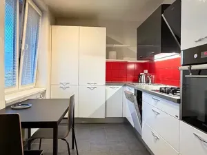 Pronájem bytu 2+1, Praha - Žižkov, Spojovací, 49 m2