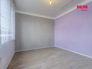 Prodej bytu 3+1, Holýšov, Pod Makovým vrchem, 67 m2
