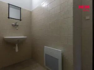 Pronájem kanceláře, Jeseník, nám. Svobody, 40 m2