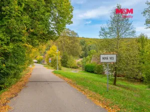 Prodej pozemku pro bydlení, Lešany - Nová Ves, 705 m2