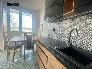 Pronájem bytu 3+kk, Praha - Kamýk, Pšenčíkova, 69 m2