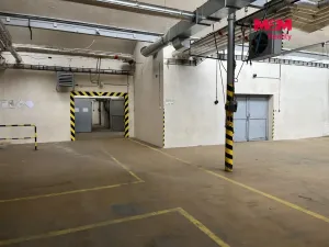 Pronájem skladu, Suchovršice, 430 m2