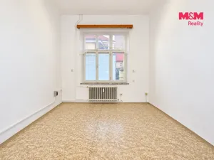 Pronájem obchodního prostoru, Jičín - Valdické Předměstí, Tylova, 18 m2