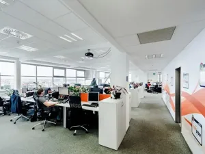 Pronájem kanceláře, Praha - Nusle, Doudlebská, 940 m2