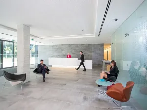 Pronájem kanceláře, Praha - Holešovice, Argentinská, 600 m2