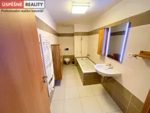 Pronájem bytu 2+kk, Praha - Braník, Na výspě, 52 m2