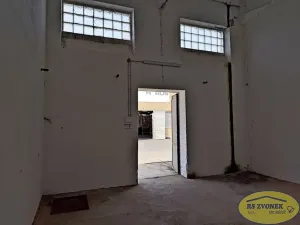 Pronájem skladu, Olomouc, Holická, 33 m2